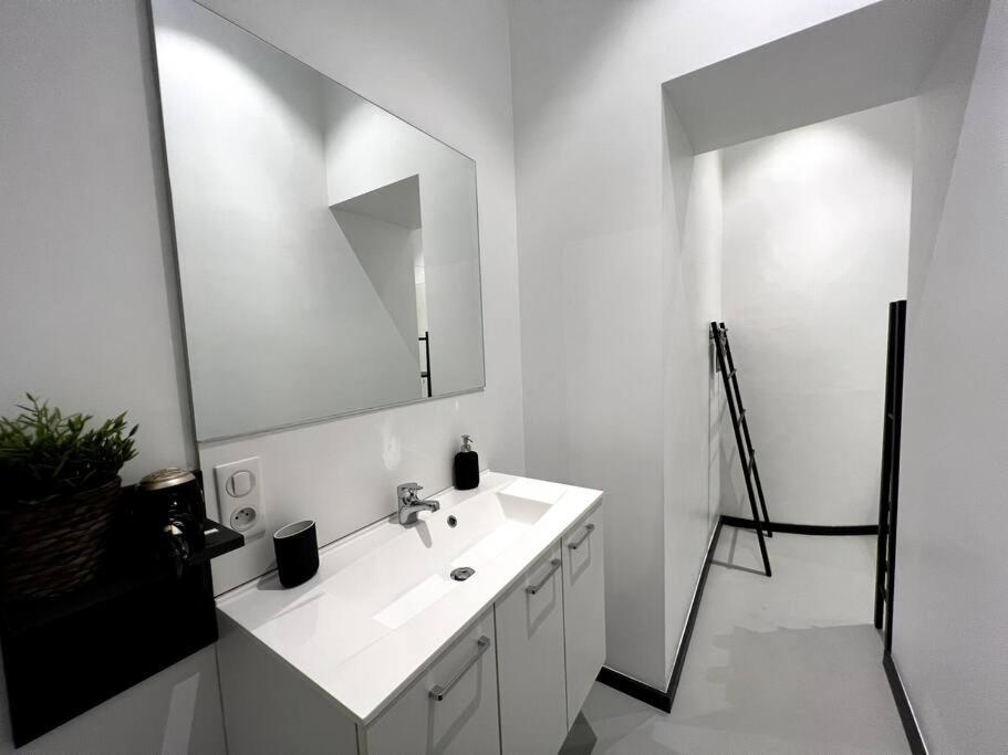 Le Jungle Loft - Place Saint Lambert, Hypercentre 列日 外观 照片
