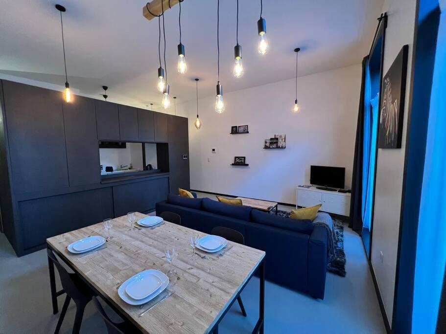 Le Jungle Loft - Place Saint Lambert, Hypercentre 列日 外观 照片